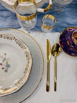 AKCIA Retro obedová súprava ako nová