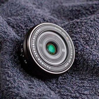 Fujifilm Fujinon XF 27mm f/2.8 R WR