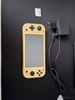 Nintendo Switch Lite – Hyrule Edition