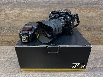 Nikon Z8 24-120 Kit