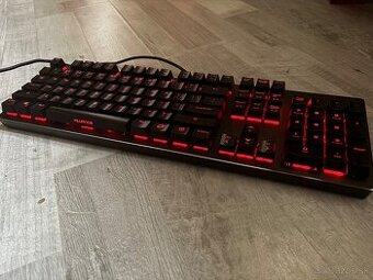 Herná klávesnica