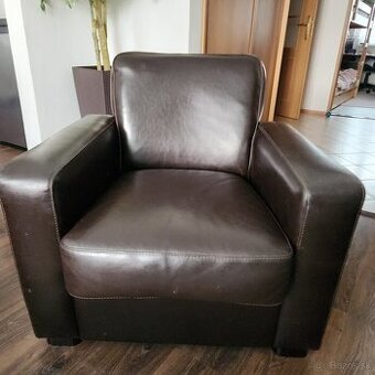 Predam kožené kreslo