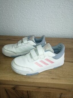 Dievčenské adidas botasky
