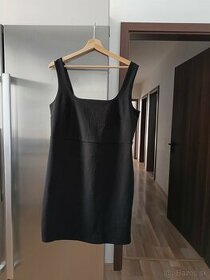 H&M jednoduché malé čierne šaty 40-L