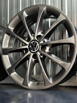 #31 Elektróny originál VW r17