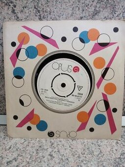 Nora BLAHOVÁ - Malá krížovka s modrou tajničkou / Modrý džbá