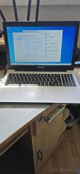 Notebook Asus X553S. 15,6"