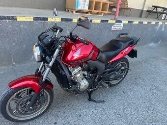 Honda CBF600