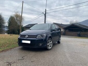 VW TOURAN 1.6 TDI 7 MIEST