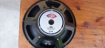 Predám 15" basgitarové repro LEGEND CA154