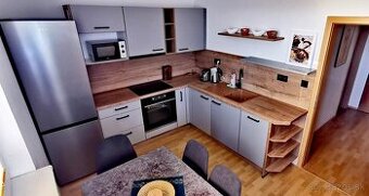 prenajom 2,5 izb novozariadeny byt SC 4/6p + vytah + pivnica