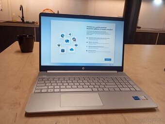 Predám NTB HP 15s-fq5999nc, 15/i5/16/1T