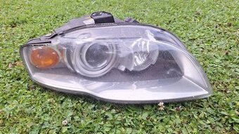 Predne Prave Svetlo Audi a4 b7 bixenon
