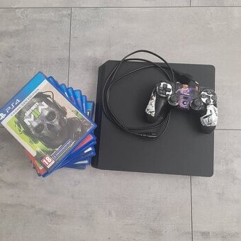 Predám PS4 slim 1tb s 8 hrami – TOP stav