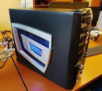 2 počítače HP Pavilion 500-526nc a HAL3000