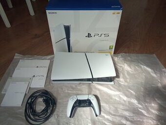 PS5 slim s mechanikou