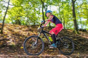 celoodpružený MTB Trek Fuel EX 6