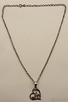 Strieborná retiazka s príveskom labutí