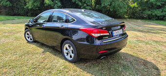 Hyundai i40 sedan 1.7CRDi r.v.:26.9.2014, 165.000km, WEBASTO