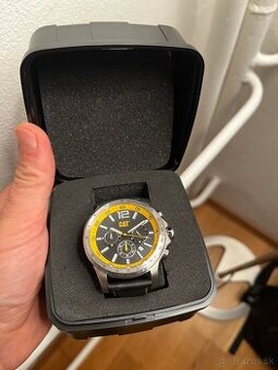 Uplne nove hodinky CAT model Boston (s visackou)