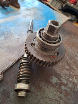 prevodovka T20 šnekové kolo hriadeľ