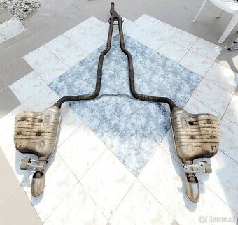 Zadny diel vyfuku aud a6 c6