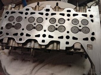 Predám hlavu Kia Sorento 2.2 D4HB