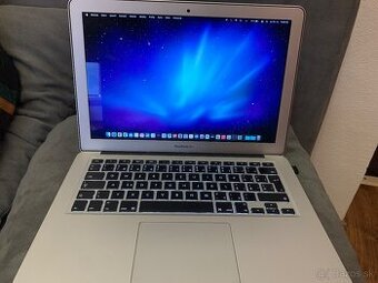 MacBook Air 13” - 1