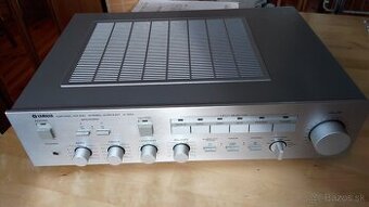 Zosilňovač Yamaha A500