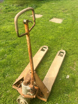 Paletak - Paletovy vozík - na repas