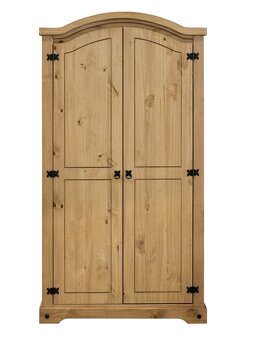 Skriňa a stolík-masív borovica