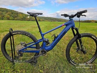 Lapierre E-zesty  AM 9.4 L Karbon 2025