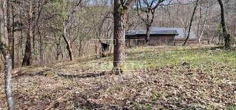 NA PREDAJ stavebný pozemok 962 m2 – Horná Mariková