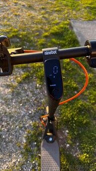 Predam elektrickú kolobežku ninebot f30e