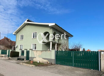 VÝRAZNÁ ZĽAVA Na predaj 5 izbový rodinný dom s garážou