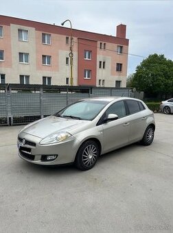 Fiat bravo 1.4 Benzín 177 000 km klíma