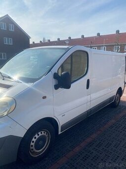 Opel vivaro - 1