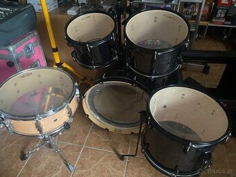 Bicie.       350€