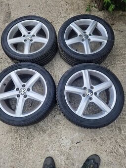 225/45 r17 94Y
