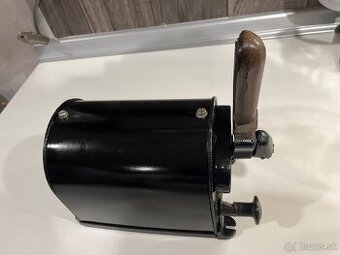 Historický nožový spínač Sinus – 500V/25A