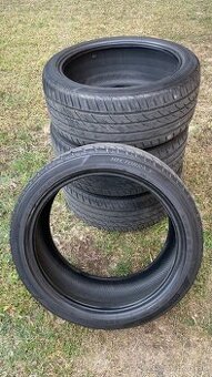 Matador 245/40 R19
