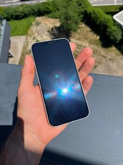 iPhone 12 128gb mentolovy v dokonalom stave