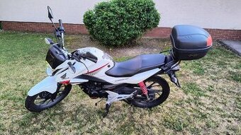 Honda CB125F