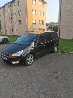 Ford Galaxy 7 miest