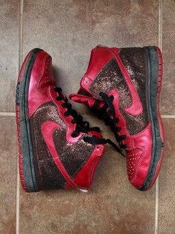NIKE DUNK SHINNY PINK 2009 vel 40