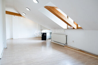 PRENÁJOM PRIESTOROV NA DOMINIKÁNSKOM NÁMESTÍ V KOŠICIACH