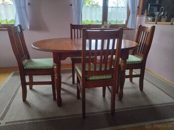 Štýlový masívny nábytok