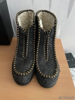 Dámske papuče pre seniorov, veľ.38