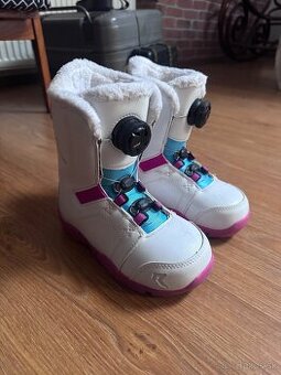 Snowboardové topánky BONKY REAPER veľkosť 33eu