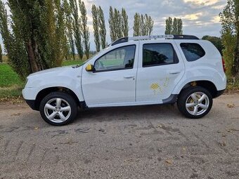 Dacia Duster 4x4 - 1